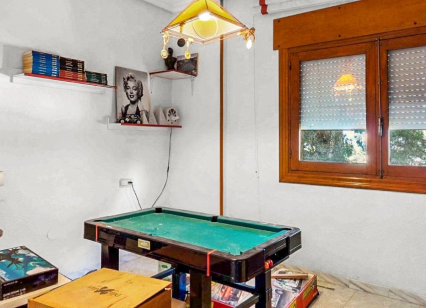 Resale - Villa / House - Torrevieja - Los Balcones