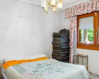Resale - Villa / House - Torrevieja - Los Balcones