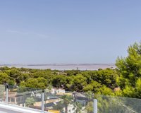 Resale - Villa / House - Torrevieja - Los Balcones