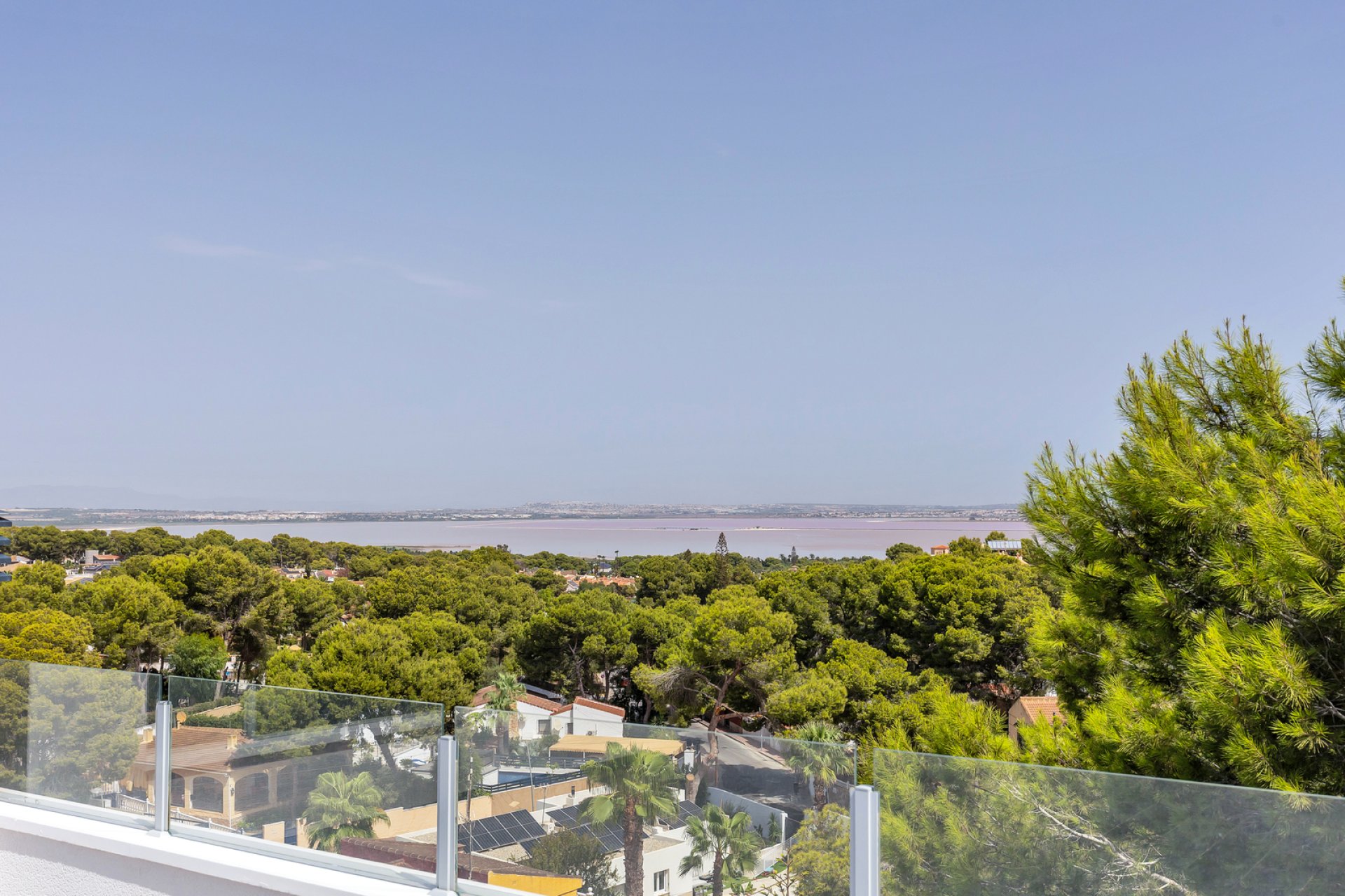 Resale - Villa / House - Torrevieja - Los Balcones