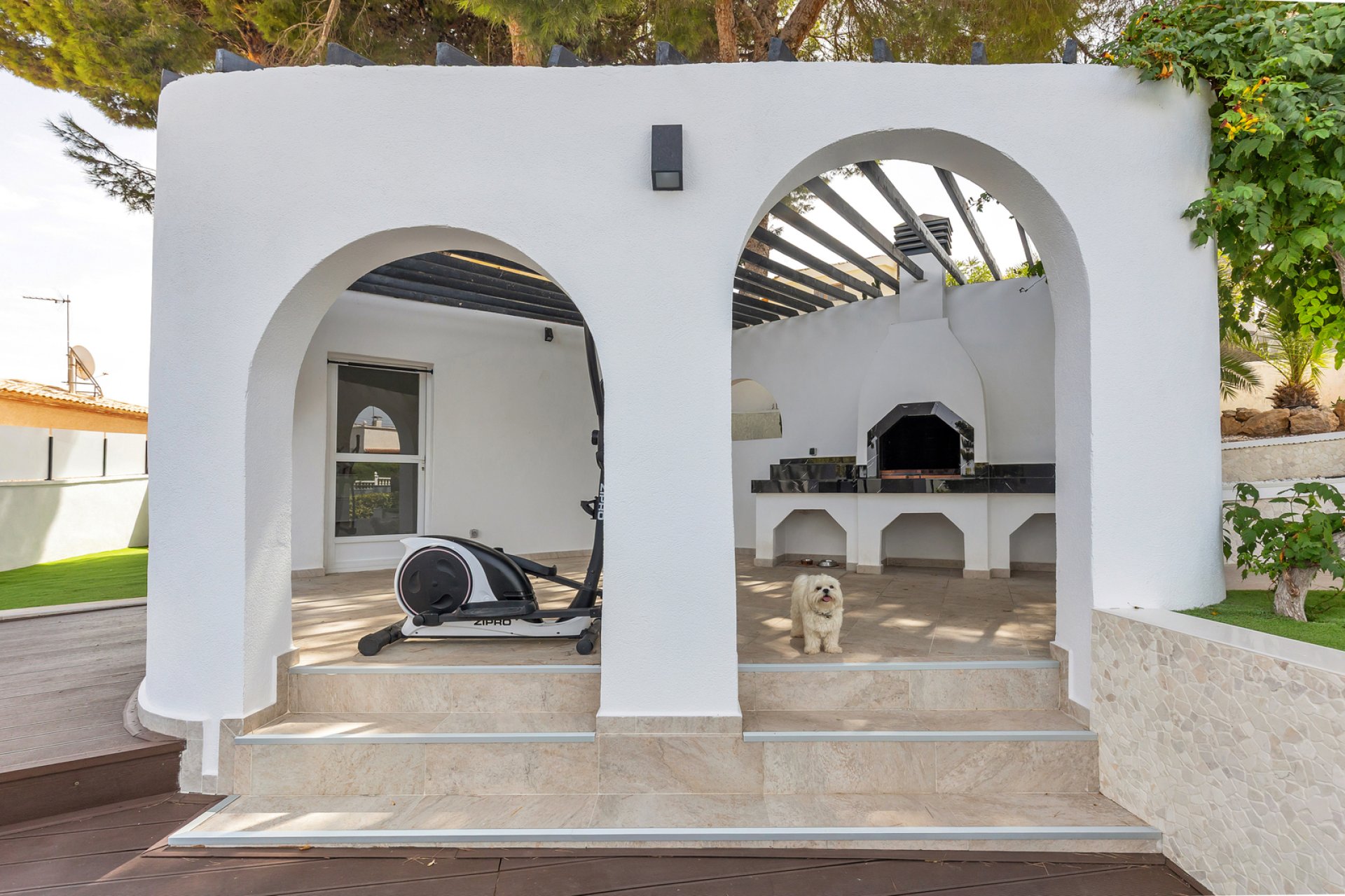Resale - Villa / House - Torrevieja - Los Balcones