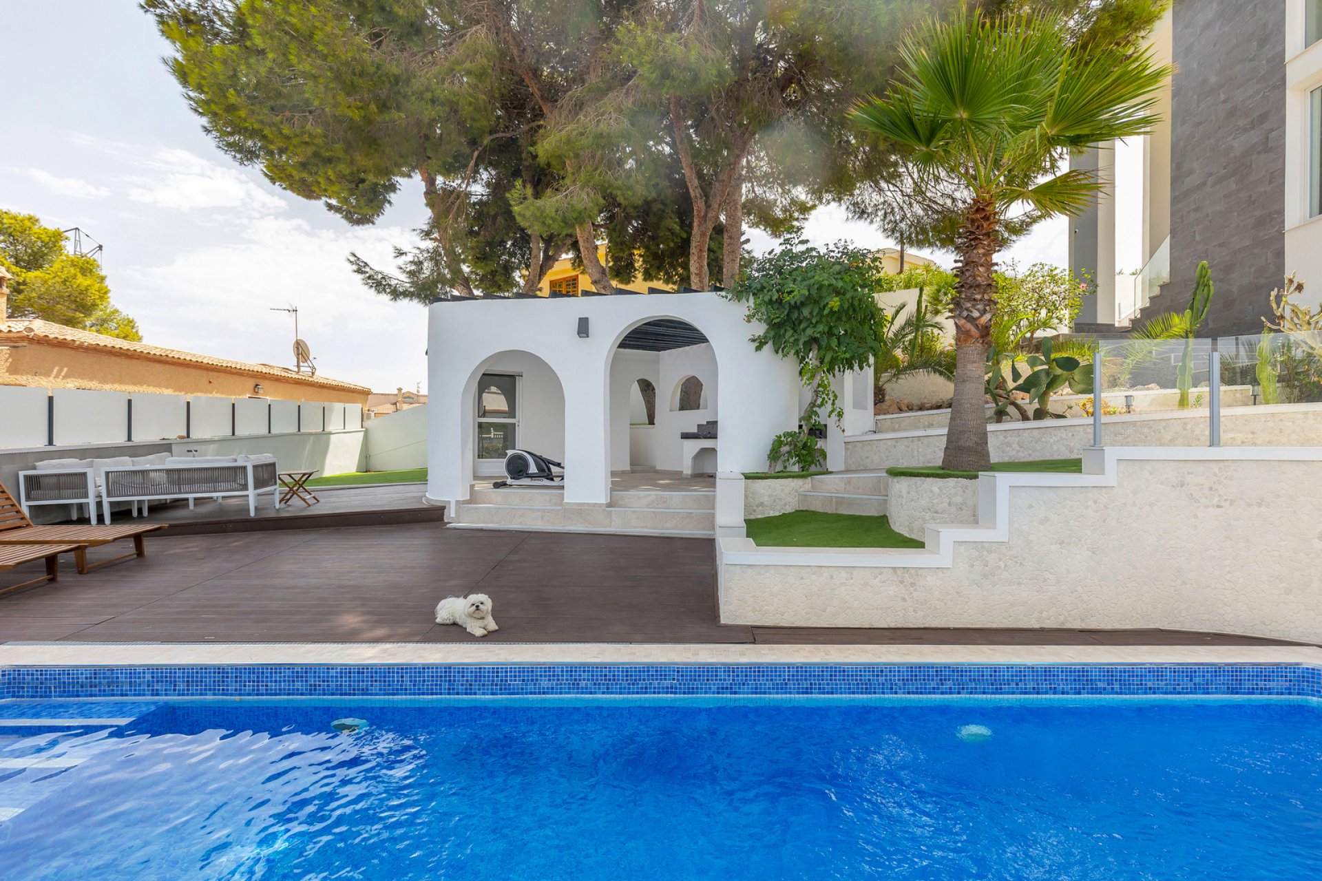 Resale - Villa / House - Torrevieja - Los Balcones