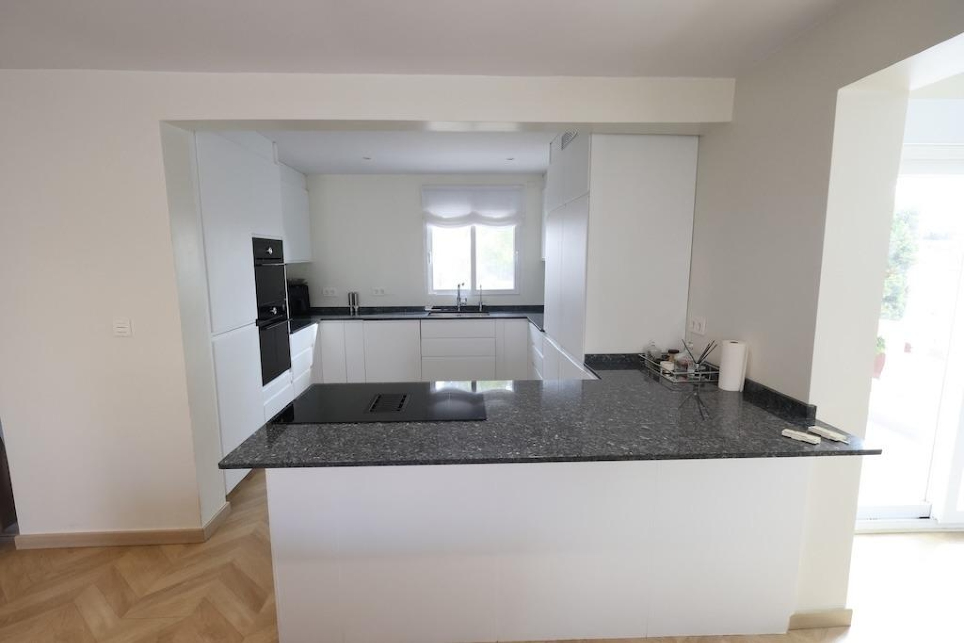 Resale - Villa / House - Torrevieja - Los Balcones
