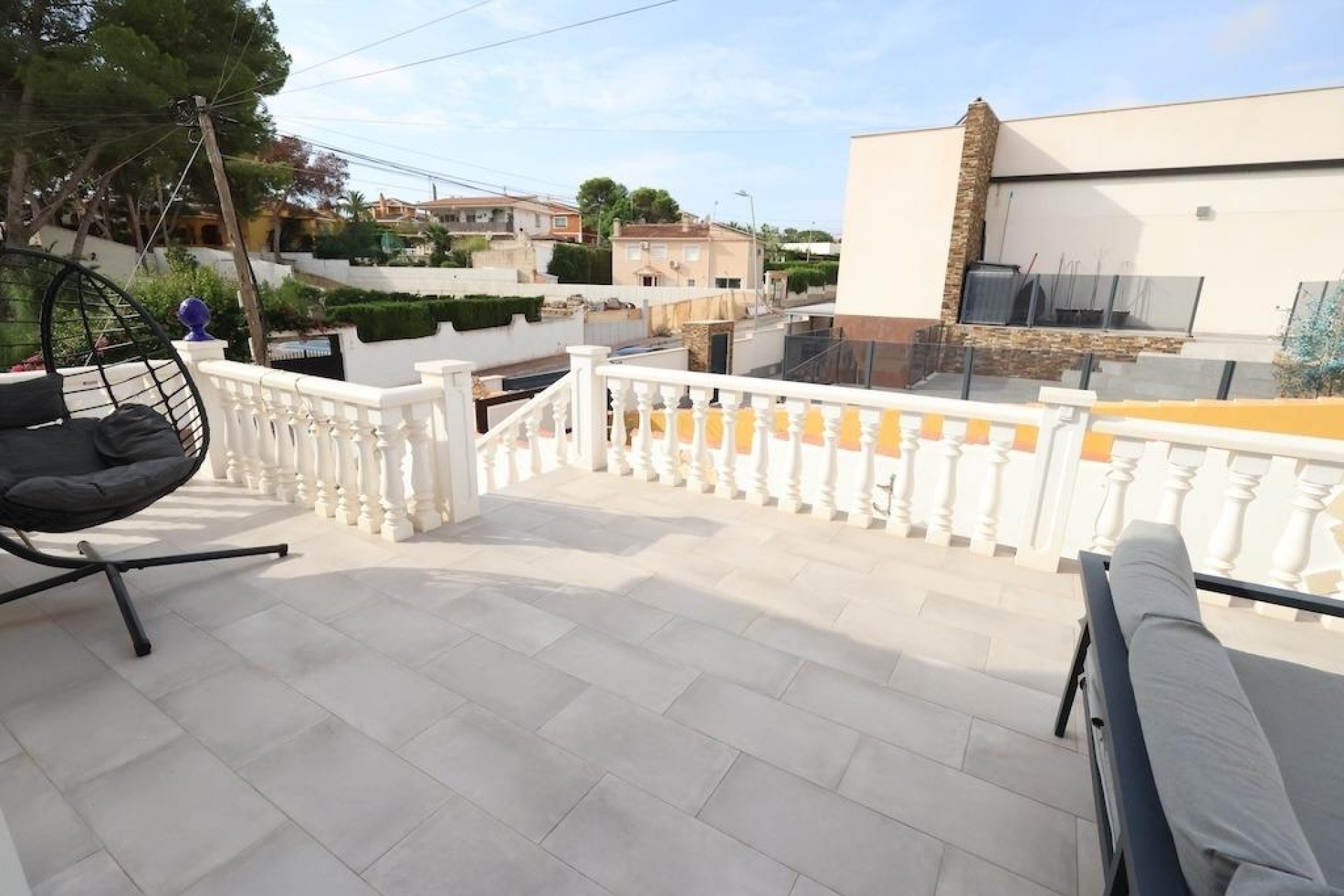 Resale - Villa / House - Torrevieja - Los Balcones