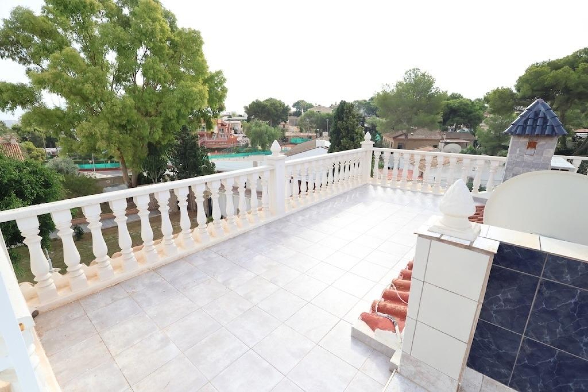 Resale - Villa / House - Torrevieja - Los Balcones