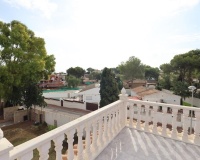 Resale - Villa / House - Torrevieja - Los Balcones