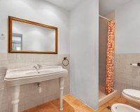 Resale - Villa / House - Torrevieja - Playa de los Locos