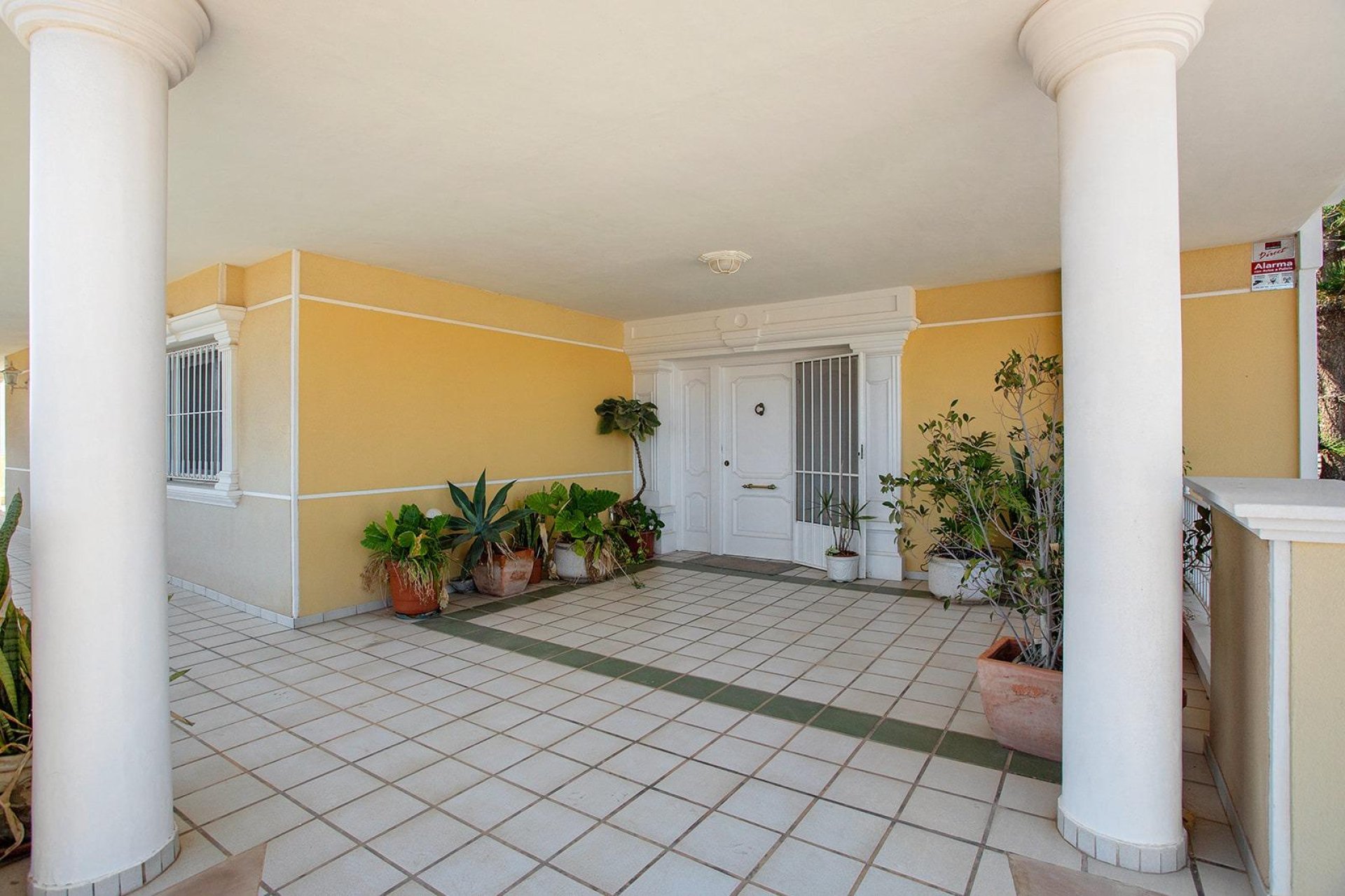 Resale - Villa / House - Torrevieja - Torreta florida