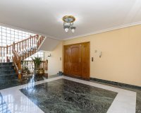 Resale - Villa / House - Torrevieja - Torreta florida