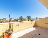 Resale - Villa / House - Torrevieja - Torreta florida