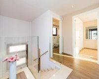 Resale - Villa / House - Torrevieja
