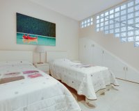 Resale - Villa / House - Torrevieja