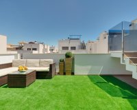 Resale - Villa / House - Torrevieja