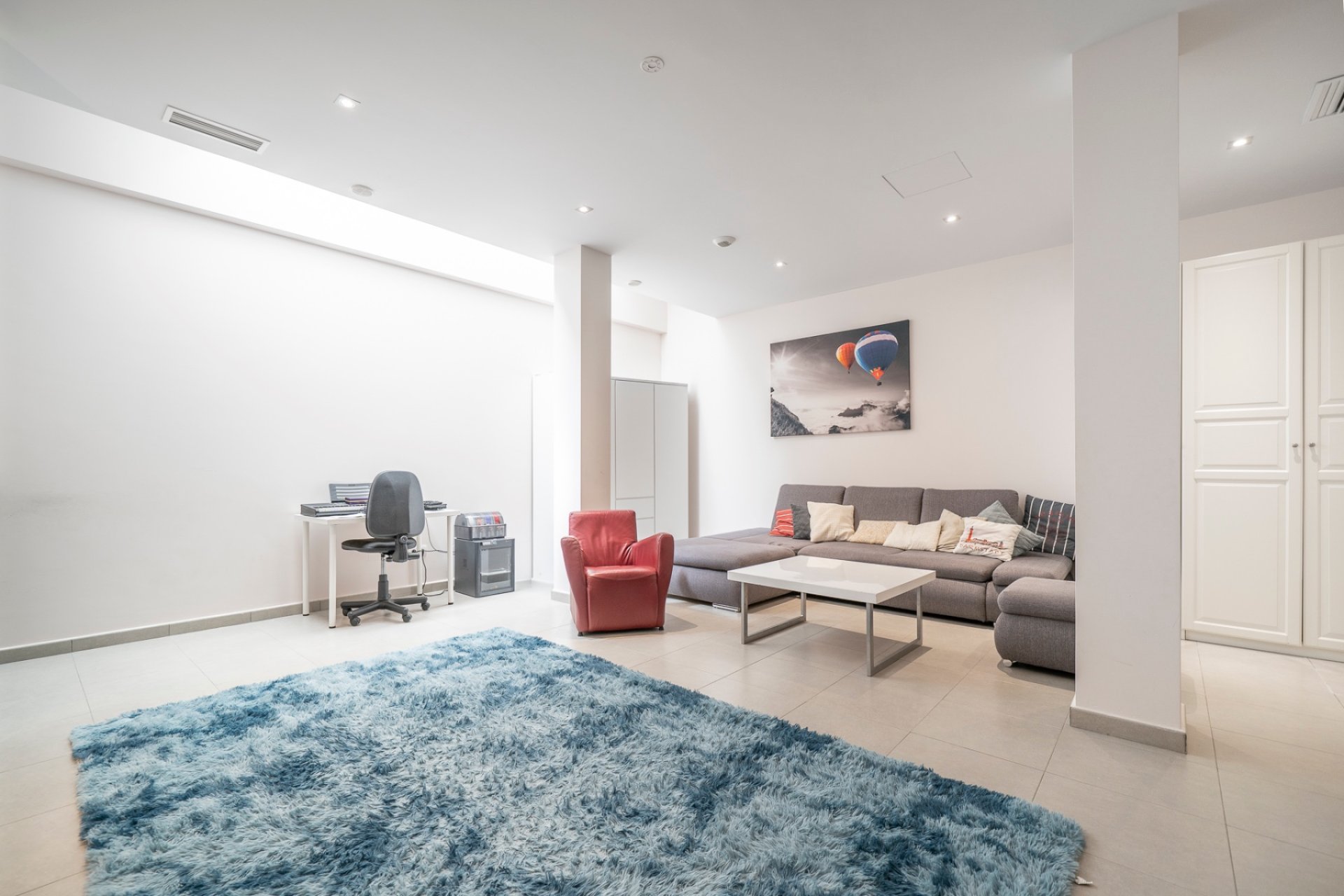 Resale - Villa / House - Torrevieja