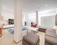 Resale - Villa / House - Torrevieja