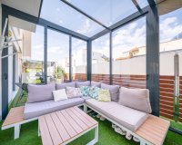 Resale - Villa / House - Torrevieja