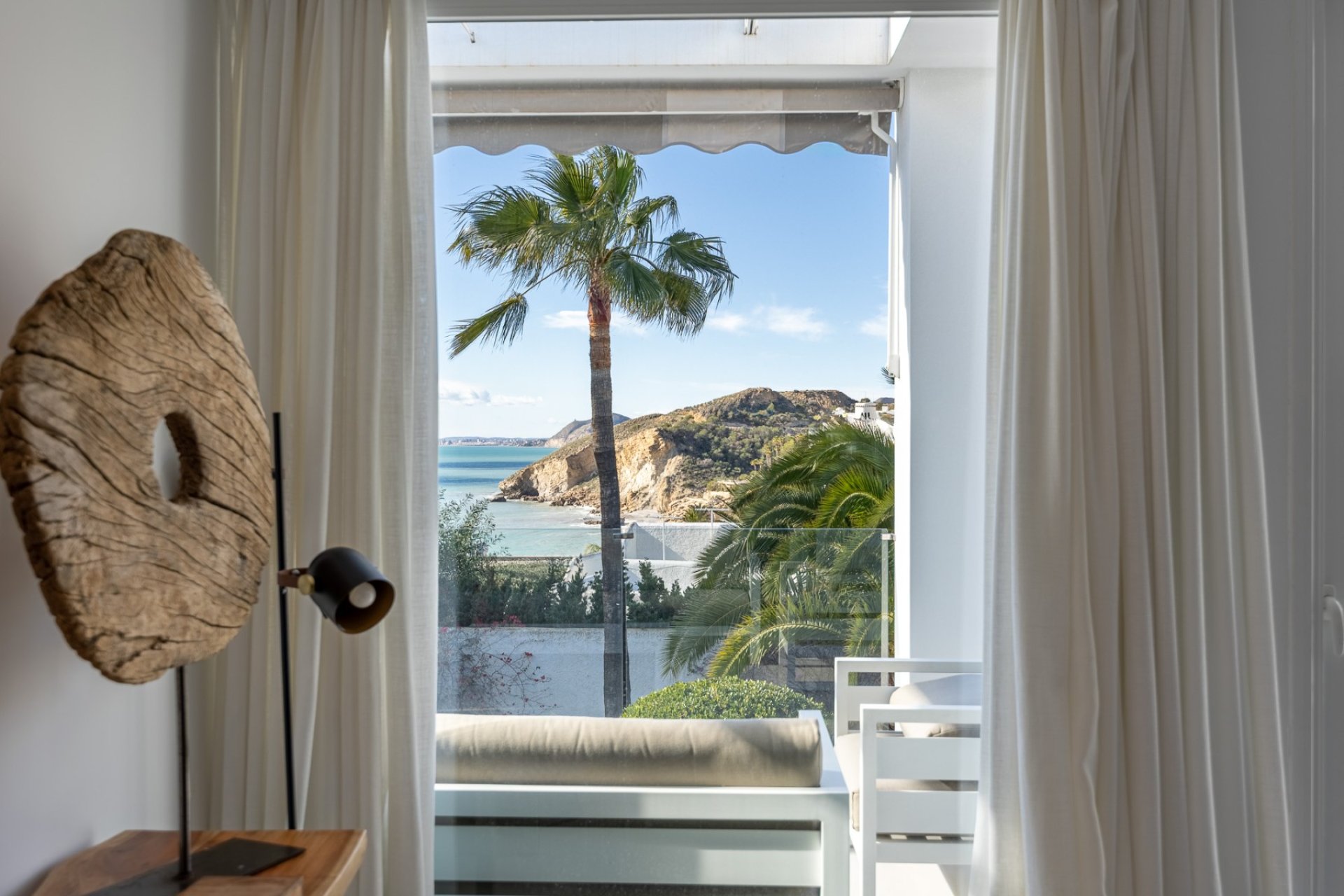 Resale - Villa / House - Villajoyosa - Montiboli