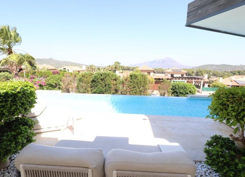Resale - Villa - Jávea - Monte Olimpo