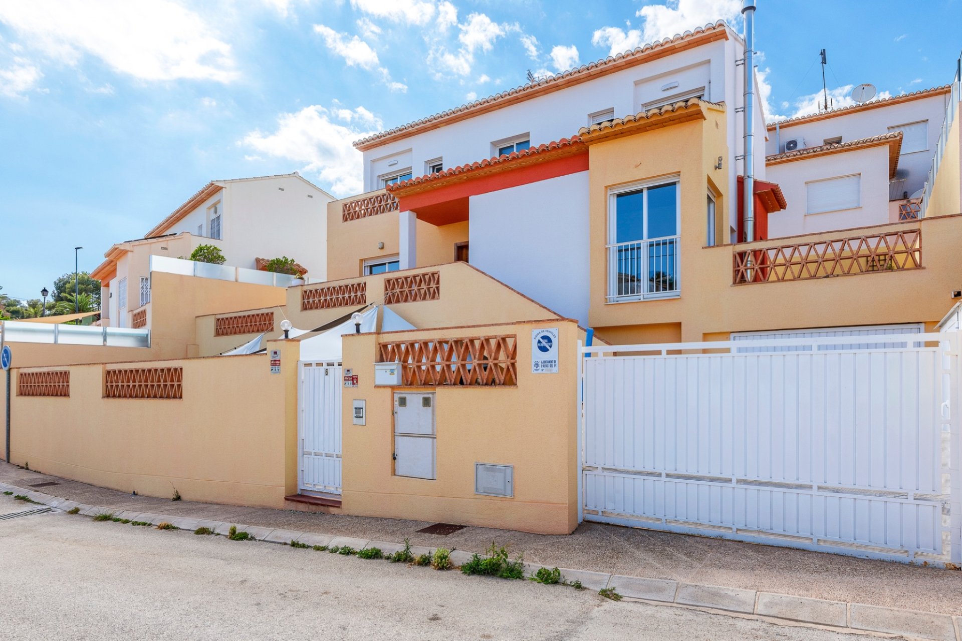 Resale - Villa - L'alfas Del Pi - Alfas del Pí