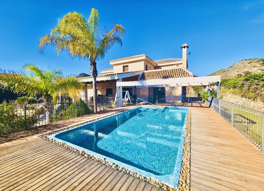 Resale - Villa - La Manga del Mar Menor - La Manga Club