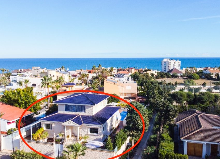 Resale - Villa - La Mata