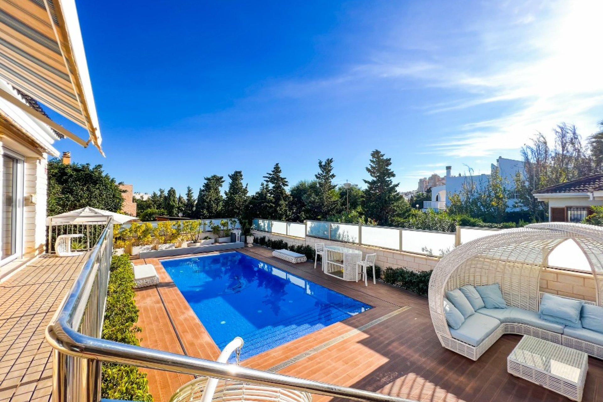 Resale - Villa - La Mata