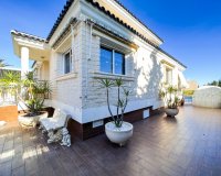 Resale - Villa - La Mata