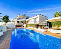 Resale - Villa - La Mata