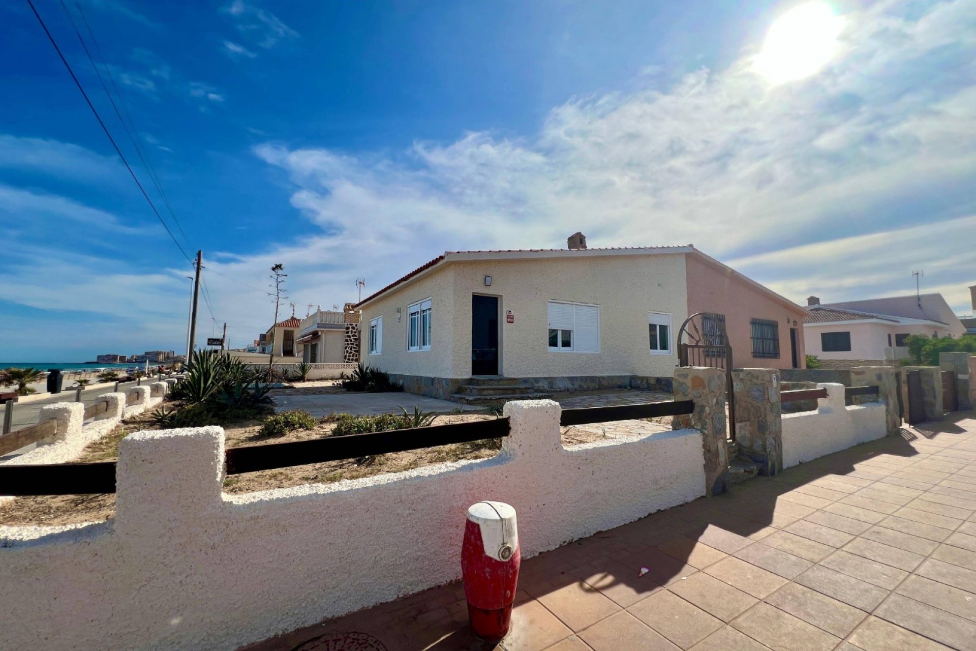 Resale - Villa - La Mata