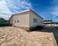 Resale - Villa - La Mata