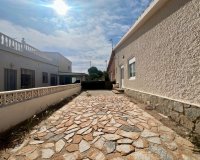 Resale - Villa - La Mata