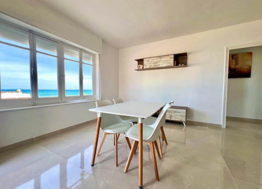 Resale - Villa - La Mata