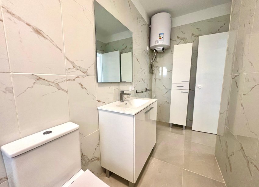 Resale - Villa - La Mata