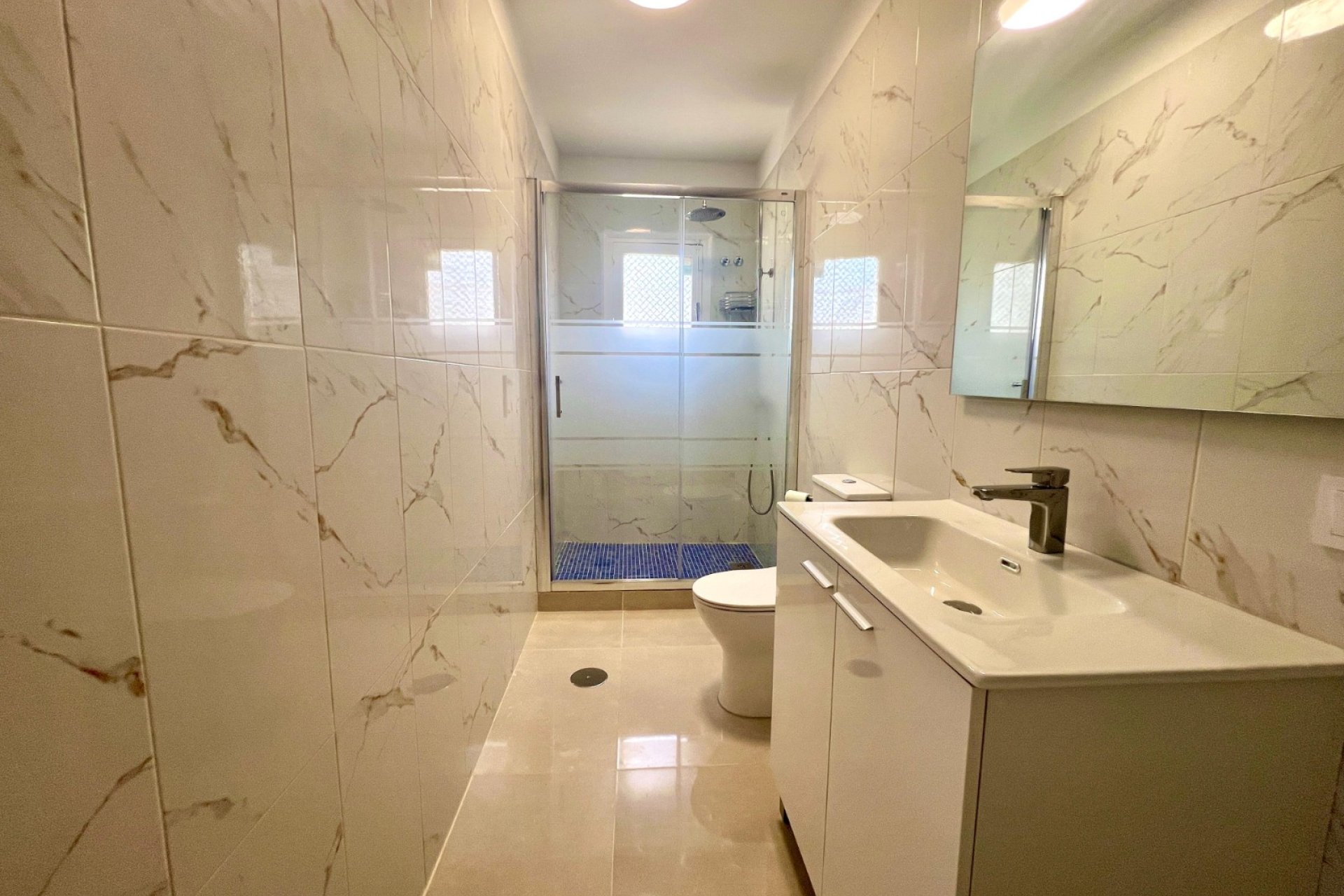 Resale - Villa - La Mata