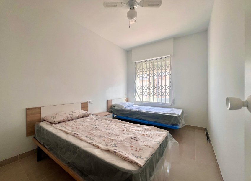 Resale - Villa - La Mata