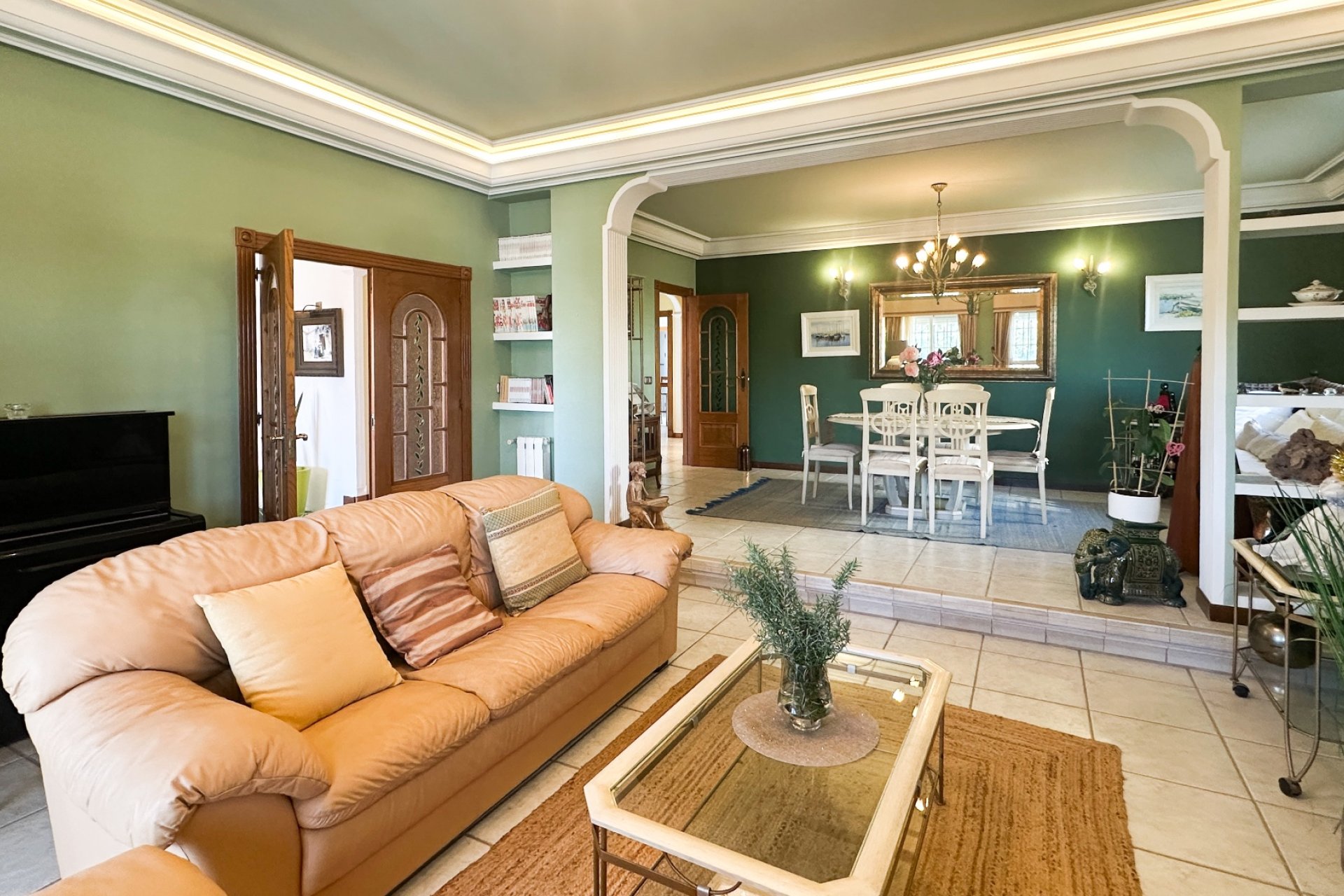 Resale - Villa - La Mata