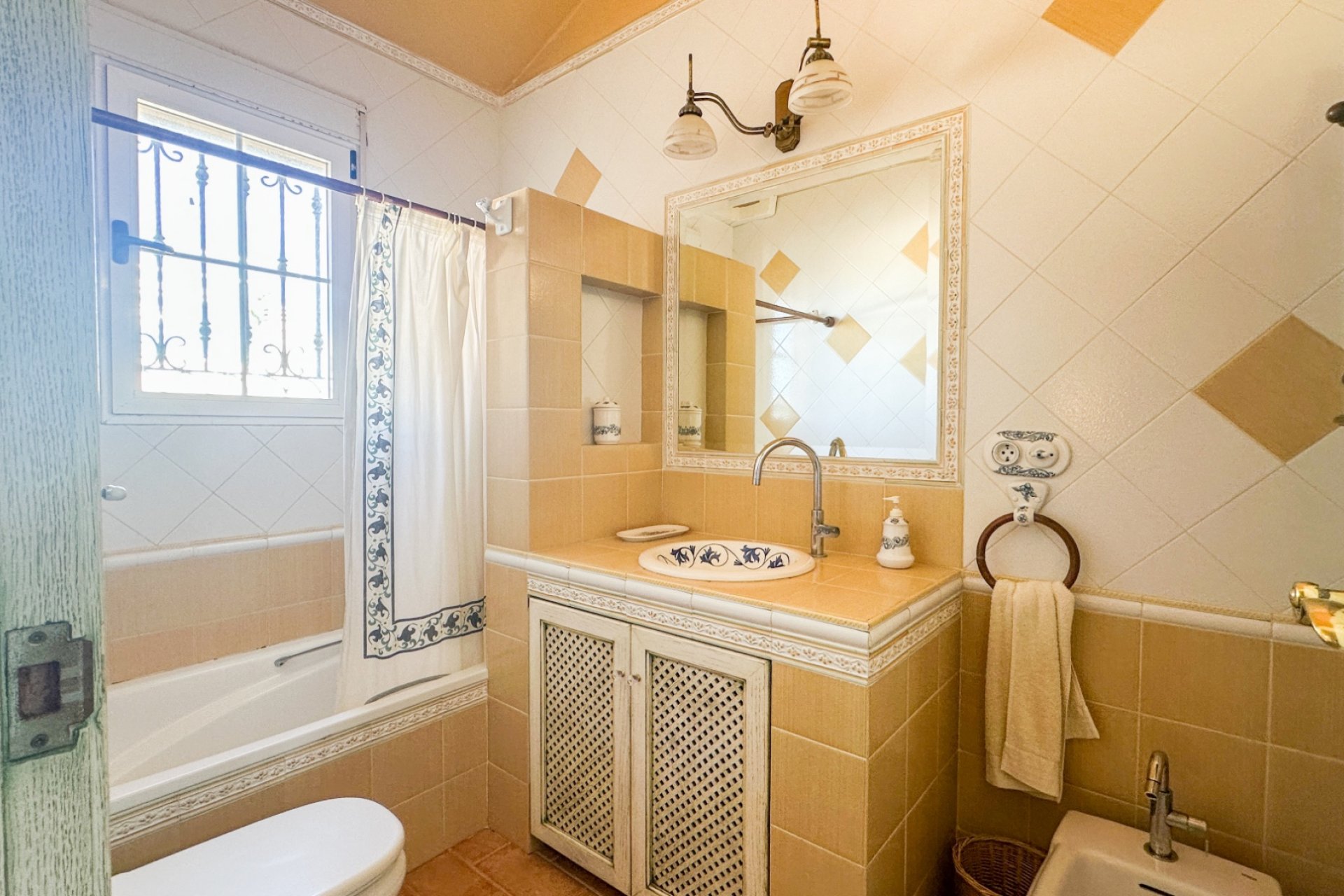 Resale - Villa - La Mata