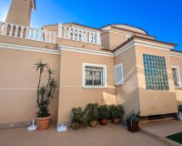 Resale - Villa - La Mata