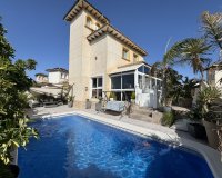 Resale - Villa - La Zenia