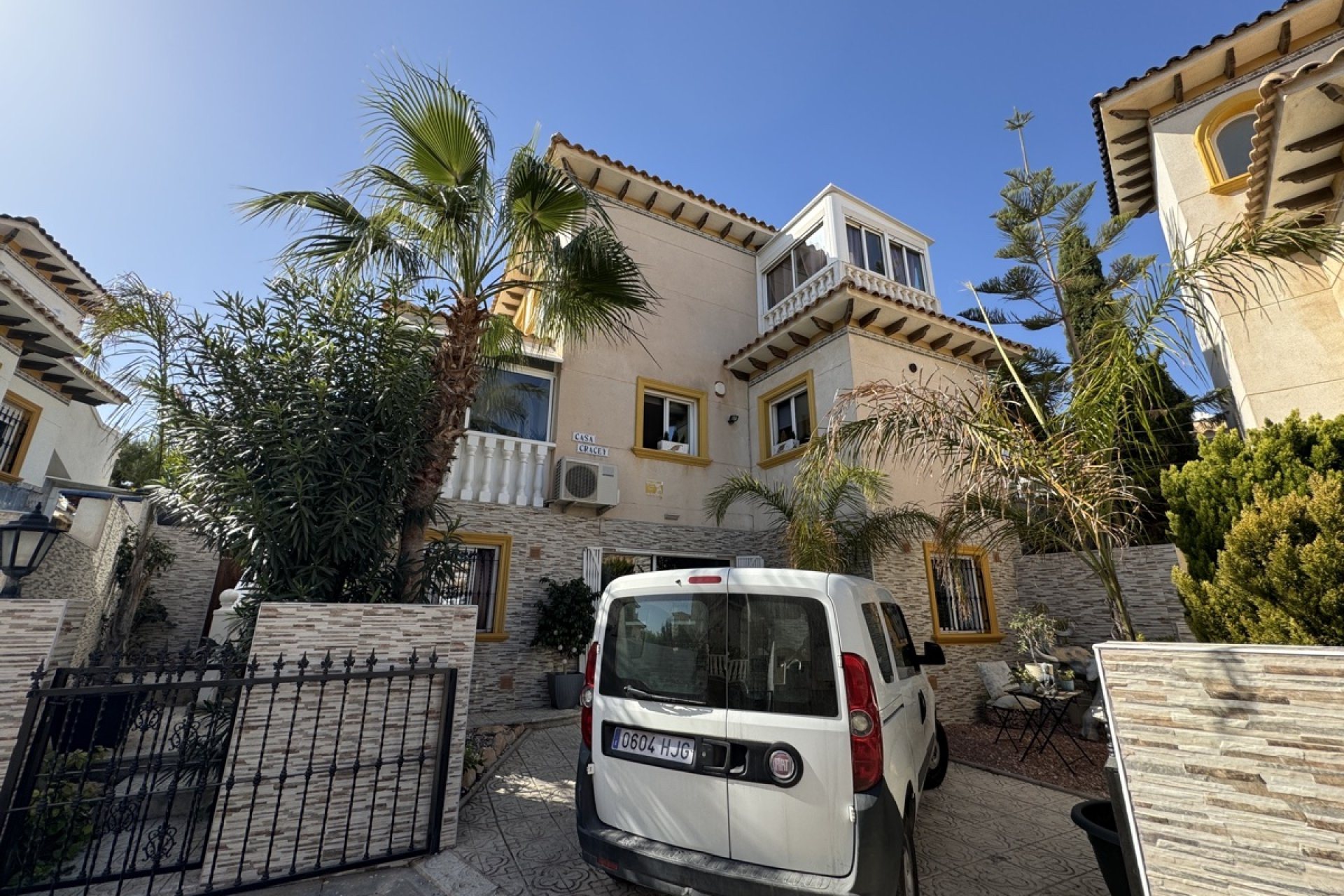 Resale - Villa - La Zenia