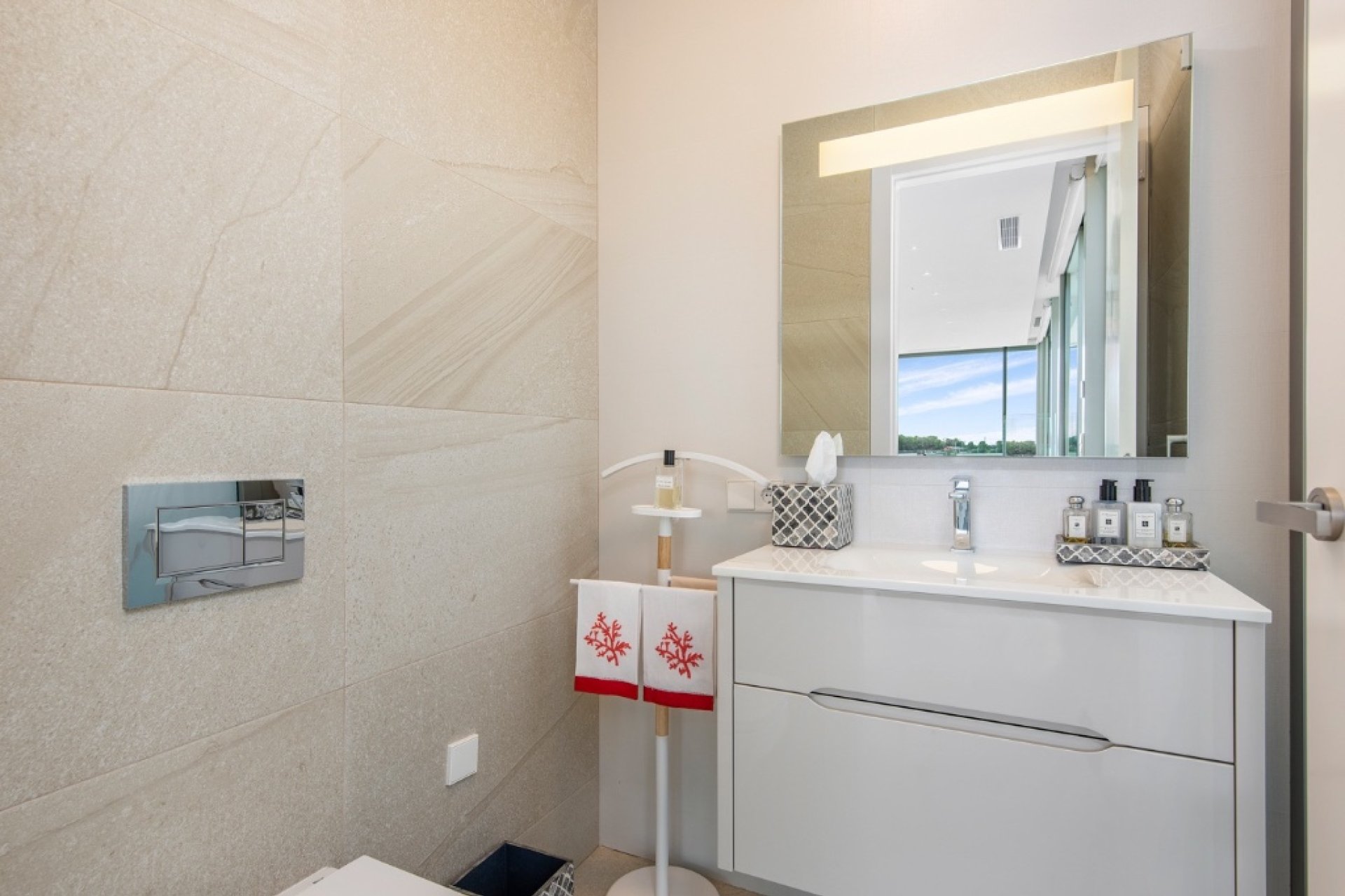 Resale - Villa - Las Colinas - Las Colinas Golf