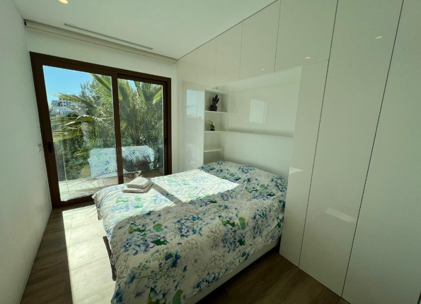 Resale - Villa - Las Colinas - Las Colinas Golf