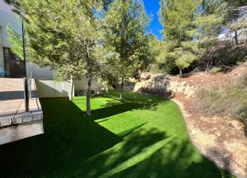 Resale - Villa - Las Colinas - Las Colinas Golf