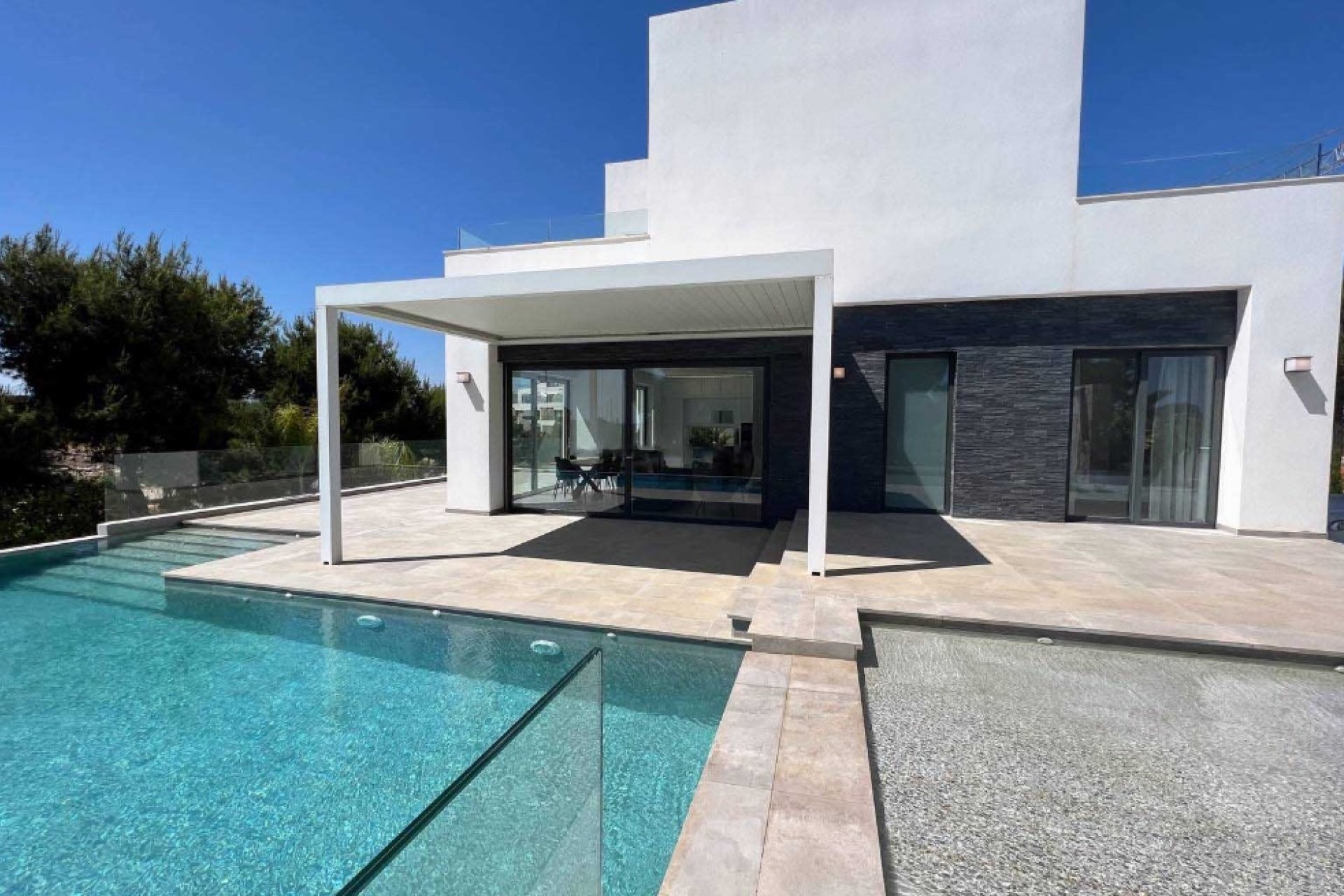 Resale - Villa - Las Colinas - Las Colinas Golf