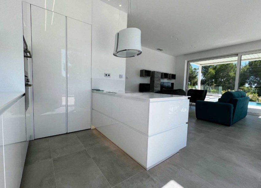 Resale - Villa - Las Colinas - Las Colinas Golf