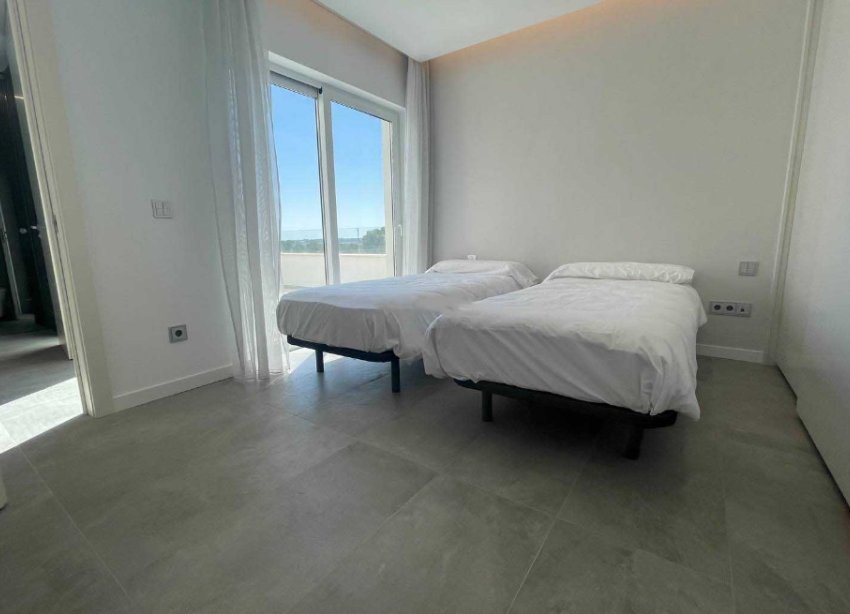 Resale - Villa - Las Colinas - Las Colinas Golf