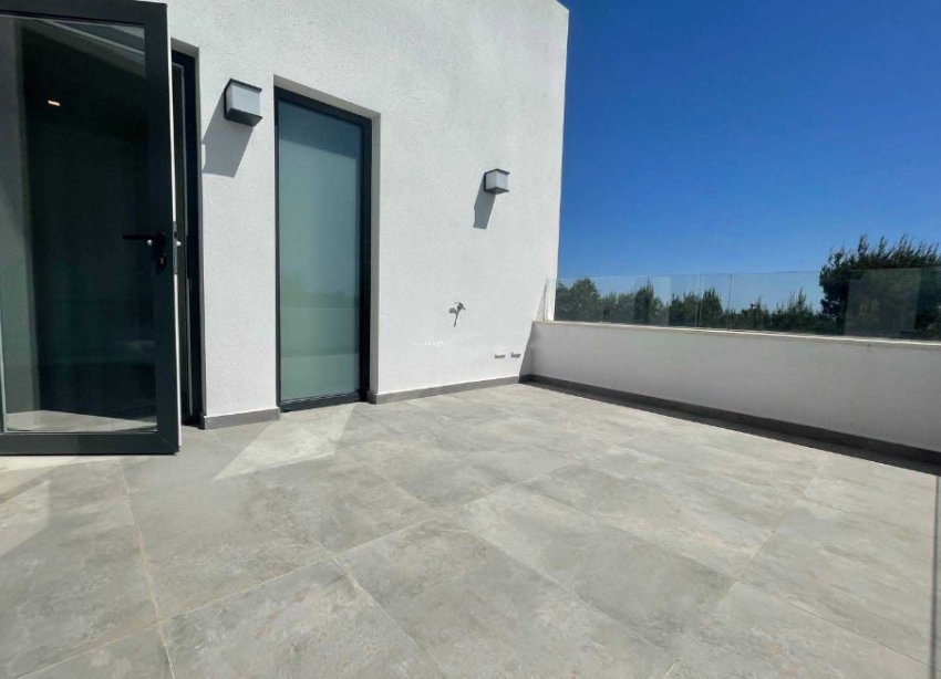 Resale - Villa - Las Colinas - Las Colinas Golf