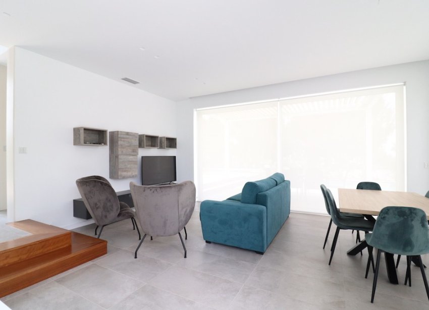 Resale - Villa - Las Colinas - Las Colinas Golf