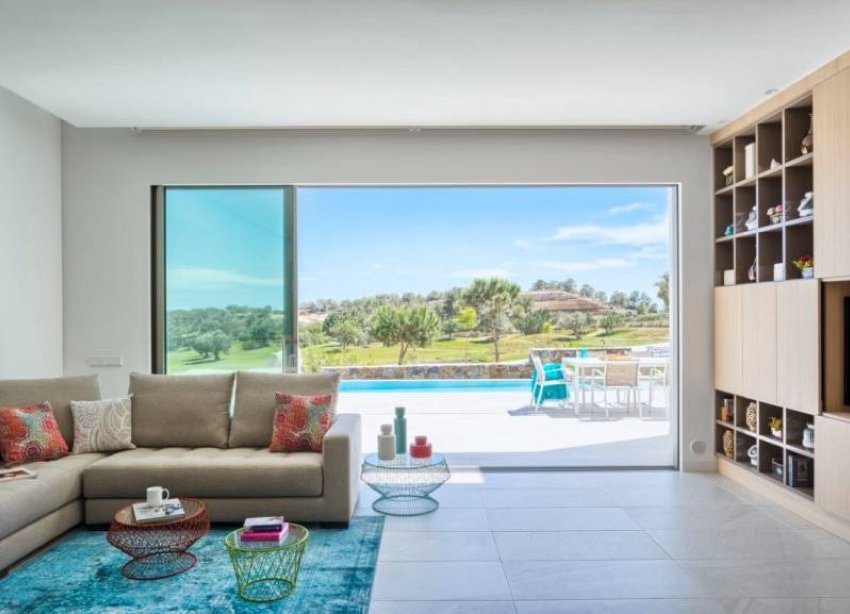 Resale - Villa - Las Colinas - Las Colinas Golf