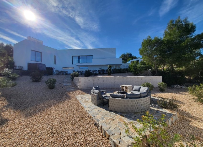 Resale - Villa - Las Colinas - Las Colinas Golf